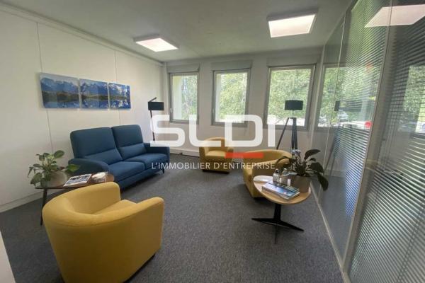 Bureaux A VENDRE - ECULLY - 159 m²