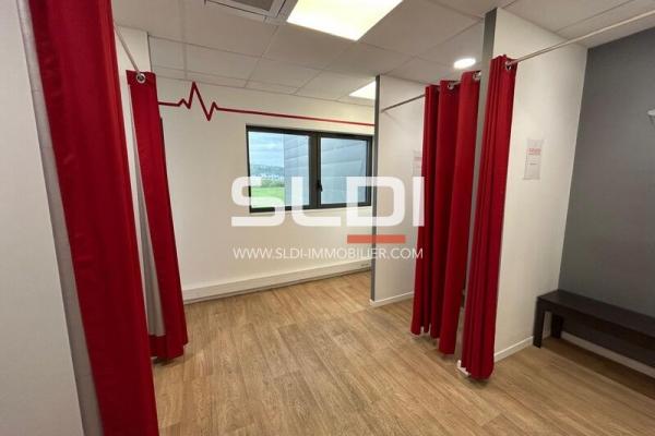 Bureaux A LOUER - GENAY - 310 m²