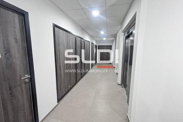 Bureaux A VENDRE - LA TOUR DE SALVAGNY - 301 m²