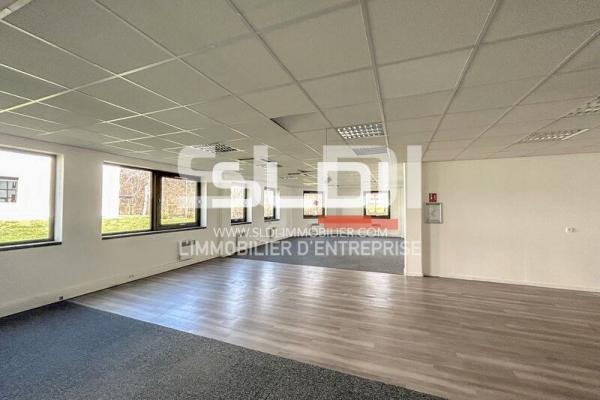 Bureaux A LOUER - LIMONEST - 92 m²