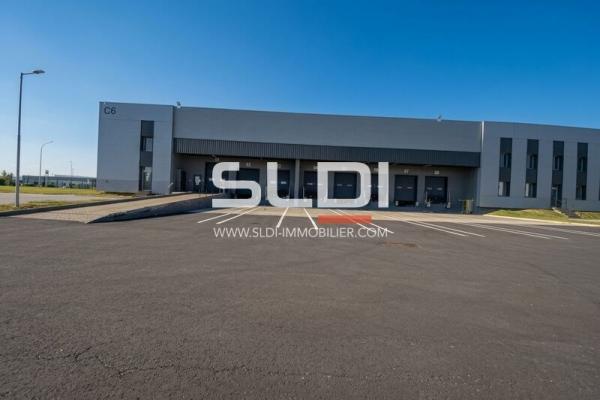 Locaux d'activités A LOUER - CORBAS - 17 000 m²