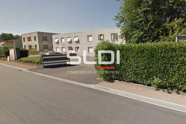 Locaux d'activités A LOUER - SAINT SYMPHORIEN D'OZON - 305 m²