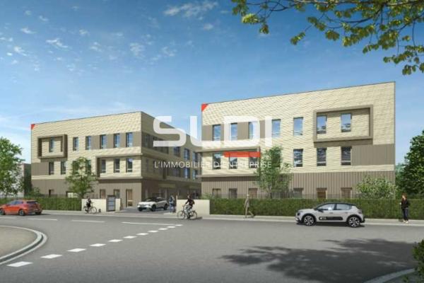 Locaux d'activités A VENDRE OU A LOUER - VILLEFRANCHE SUR SAONE - 672 m²