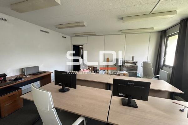 Bureaux A LOUER - ECULLY - 229 m²