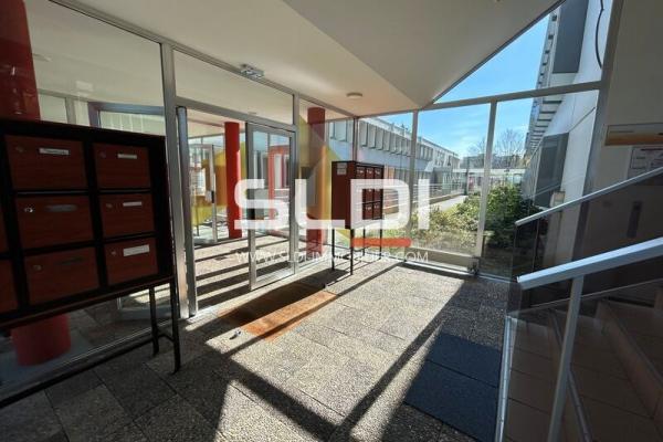 Bureaux A LOUER - ECULLY - 229 m²