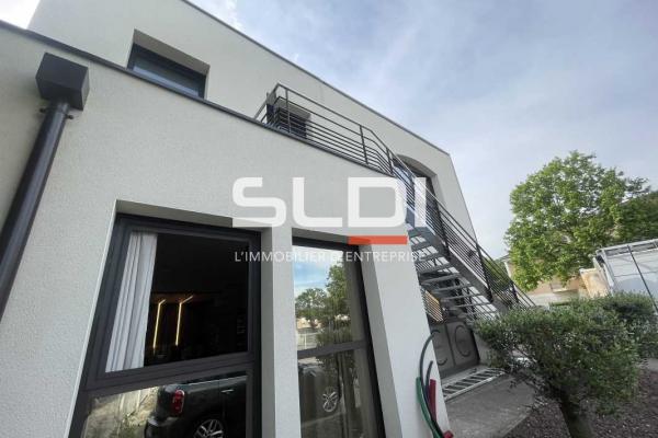 Bureaux A LOUER - CHASSIEU - 65 m²