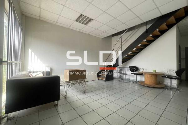 Bureaux A LOUER - SAINT GENIS LAVAL - 51 m²