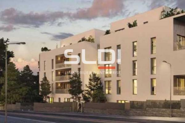 Commerces A LOUER - BRIGNAIS - 70 m²