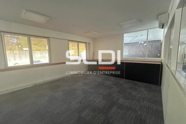 Bureaux A LOUER - ECULLY - 162 m²