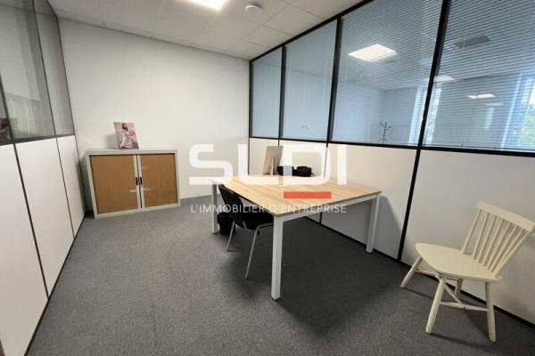 Bureaux A LOUER - CALUIRE ET CUIRE - 539 m²