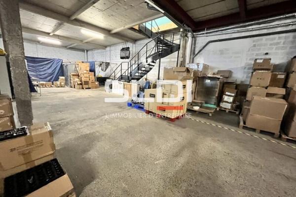 Locaux d'activités A LOUER - CALUIRE ET CUIRE - 1 060 m²