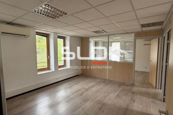 Bureaux A LOUER - LYON - 103 m²