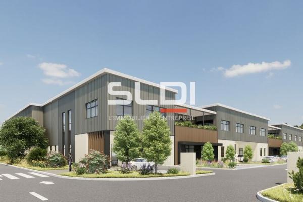 Locaux d'activités A LOUER - DECINES CHARPIEU - 641 m²