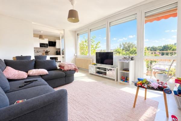 Appartement 74㎡ OULLINS