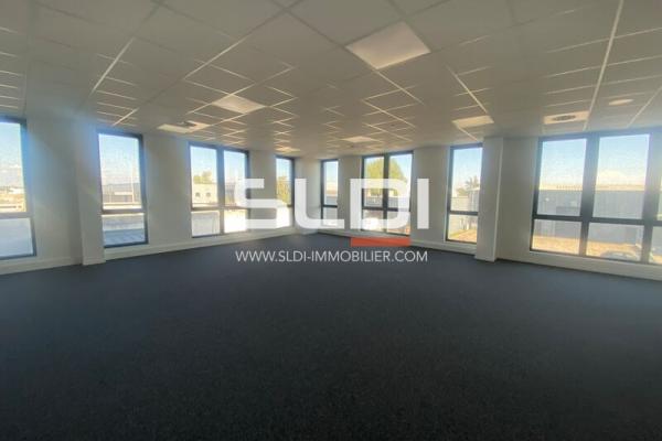 Locaux d'activités A LOUER - CORBAS - 1 771 m²