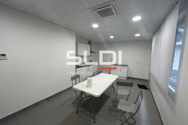 Bureaux A LOUER - REYRIEUX - 222 m²