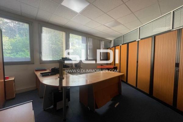 Bureaux A LOUER - ECULLY - 234 m²