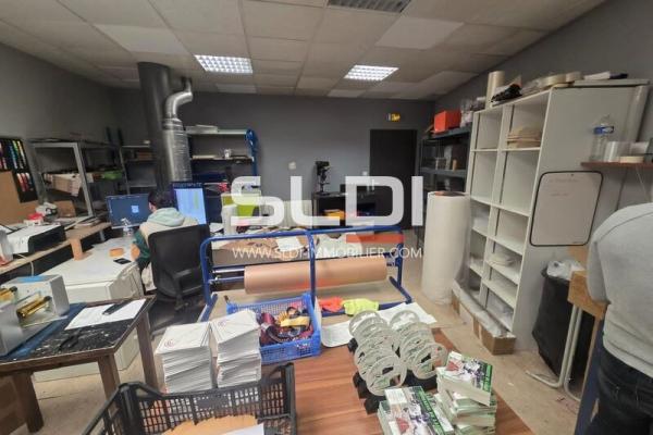 Commerces A LOUER - MACON - 373 m²