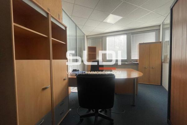 Bureaux A LOUER - ECULLY - 135 m²