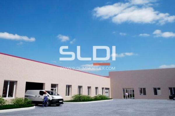 Locaux d'activités A LOUER - VENISSIEUX - 1 646 m²