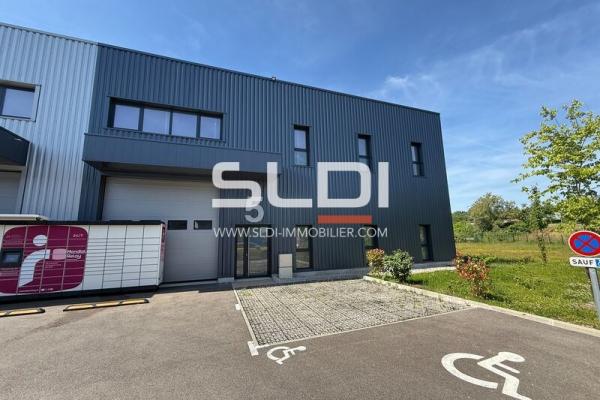 Locaux d'activités A LOUER - BOURGOIN JALLIEU - 1 486 m²