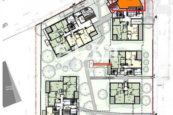 Commerces A VENDRE - DECINES CHARPIEU - 102 m²