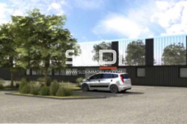 Locaux d'activités A VENDRE - BRON - 1 970 m²
