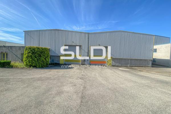 Locaux d'activités A LOUER - BELIGNEUX - 1 910 m²
