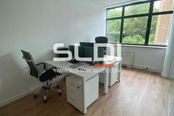 Bureaux A LOUER - LYON - 113 m²