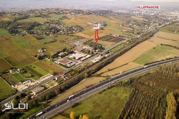 Commerces A VENDRE OU A LOUER - ANSE - 1 024 m²