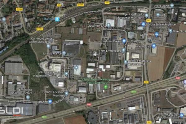 Bureaux A VENDRE OU A LOUER - MONTLUEL - 629 m²
