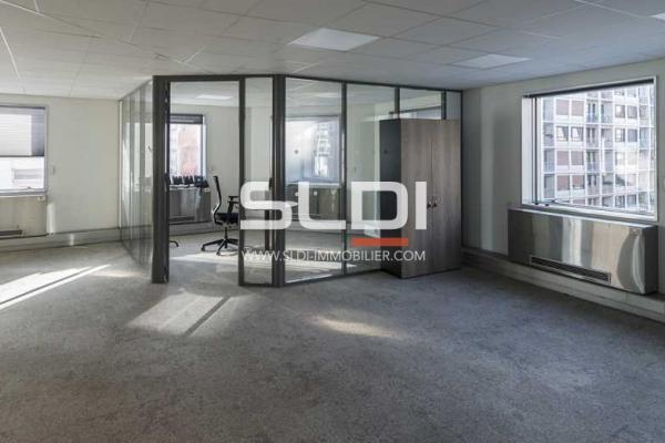 Bureaux A VENDRE - LYON - 3 147 m²