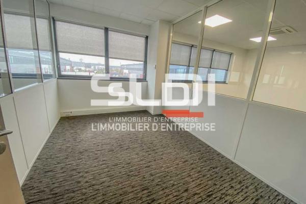 Bureaux A LOUER - MEYZIEU - 115 m²