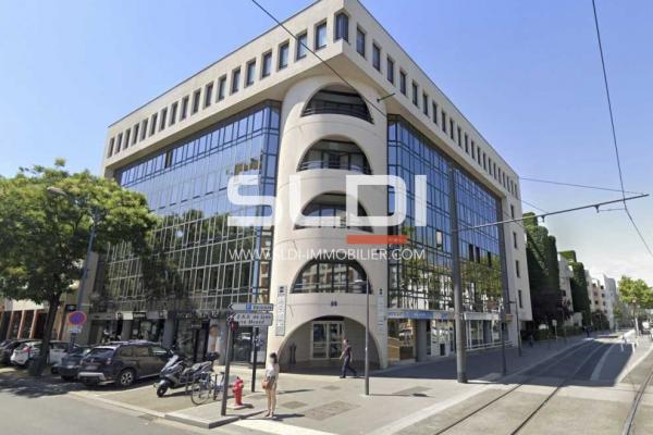 Bureaux A LOUER - LYON - 2 373 m²