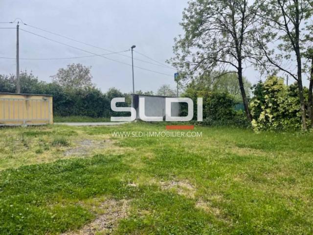 Locaux d'activités A LOUER - RILLIEUX LA PAPE - 334 m²