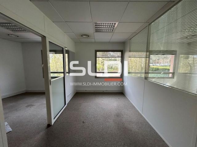Bureaux A LOUER - ECULLY - 902 m²