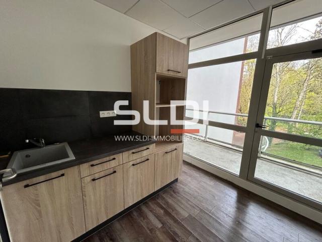 Bureaux A LOUER - ECULLY - 902 m²
