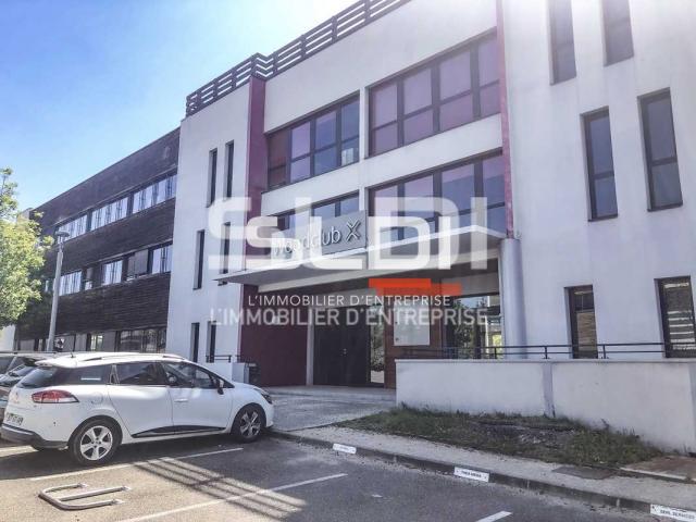 Bureaux A LOUER - SAINT PRIEST - 274 m²