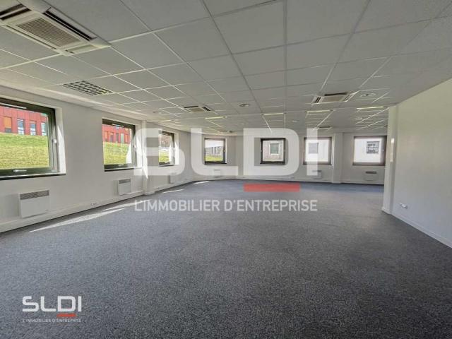 Bureaux A LOUER - LIMONEST - 1 118 m²