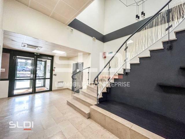 Bureaux A LOUER - LIMONEST - 1 118 m²