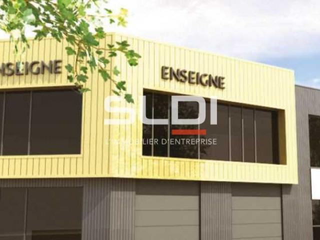 Locaux d'activités A VENDRE - VILLEFRANCHE SUR SAONE - 2 859 m²