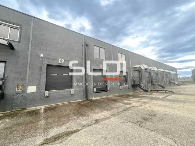 Locaux d'activités A LOUER - CORBAS - 1 298 m²