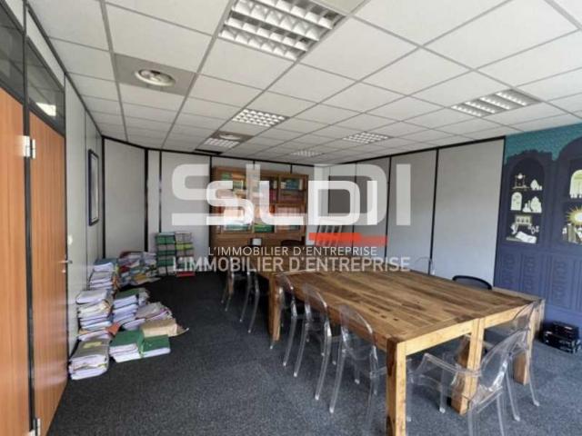 Bureaux A LOUER - LYON - 250 m²