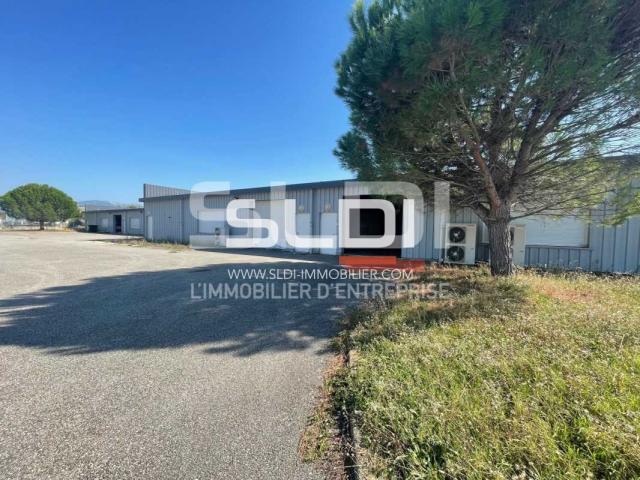 Locaux d'activités A LOUER - CHATEAUNEUF SUR ISERE - 420 m²