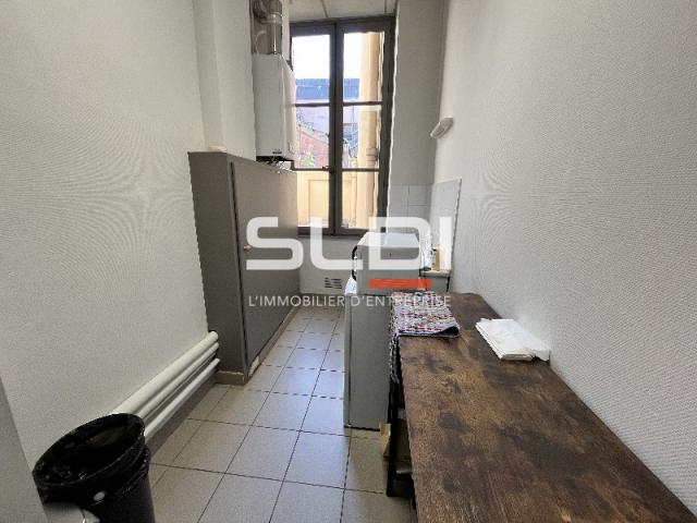 Bureaux A LOUER - LYON - 134 m²