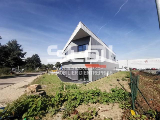 Bureaux A LOUER - BOURGOIN JALLIEU - 308 m²