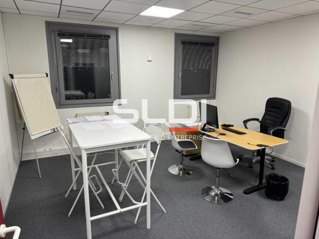 Bureaux A LOUER - VILLEFRANCHE SUR SAONE - 43 m²