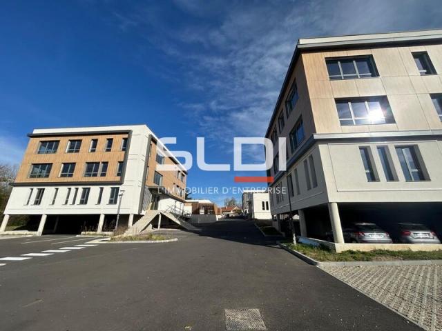 Bureaux A VENDRE - TREVOUX - 1 806 m²
