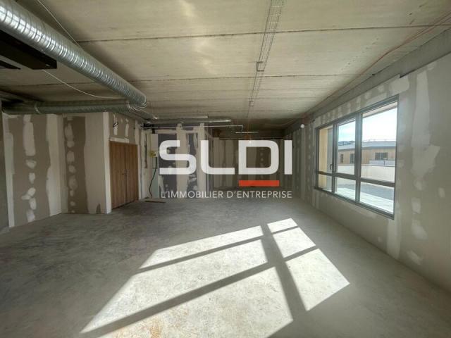 Bureaux A VENDRE - TREVOUX - 1 806 m²
