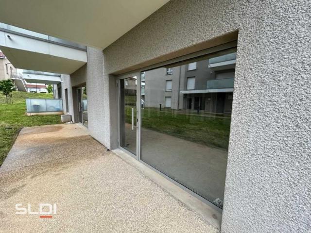 Commerces A LOUER - ANSE - 128 m²